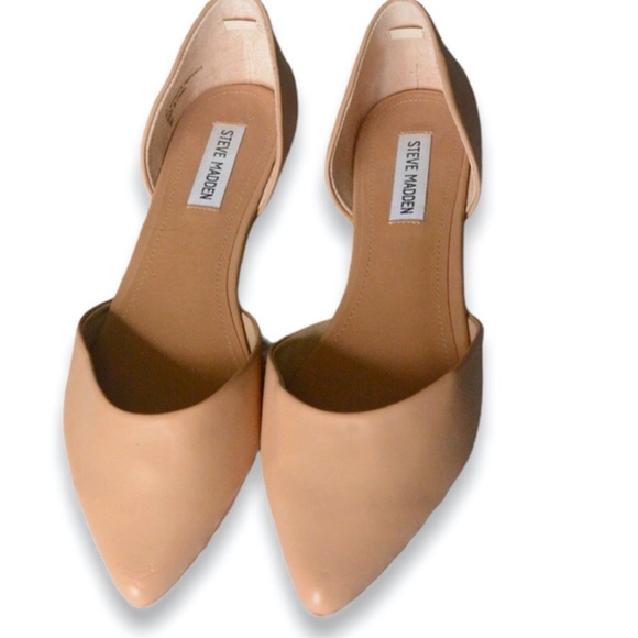 Steve Madden Shoes - Steve Madden flats tan/butterscotch 11